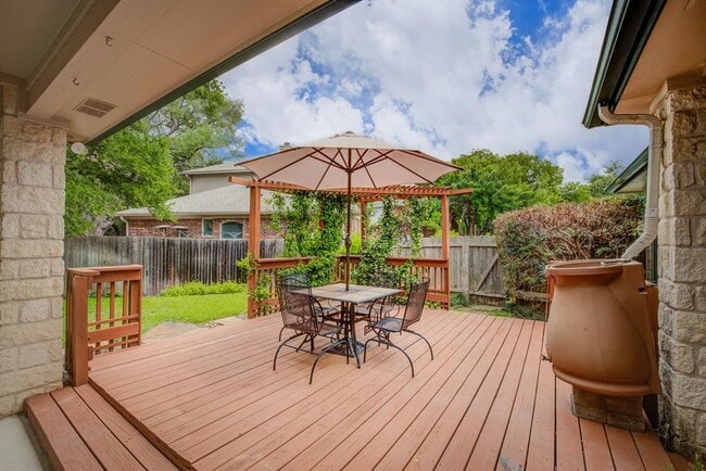 Building Photo - 3624 Malone Dr
