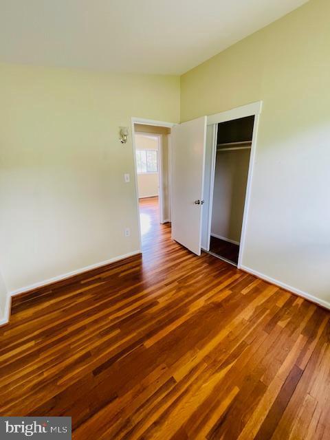 Building Photo - 5900 King James Dr