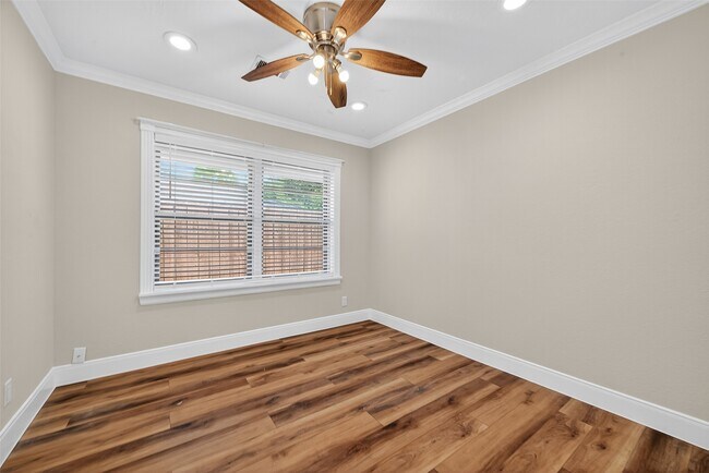 Building Photo - 4038 Cheena Dr