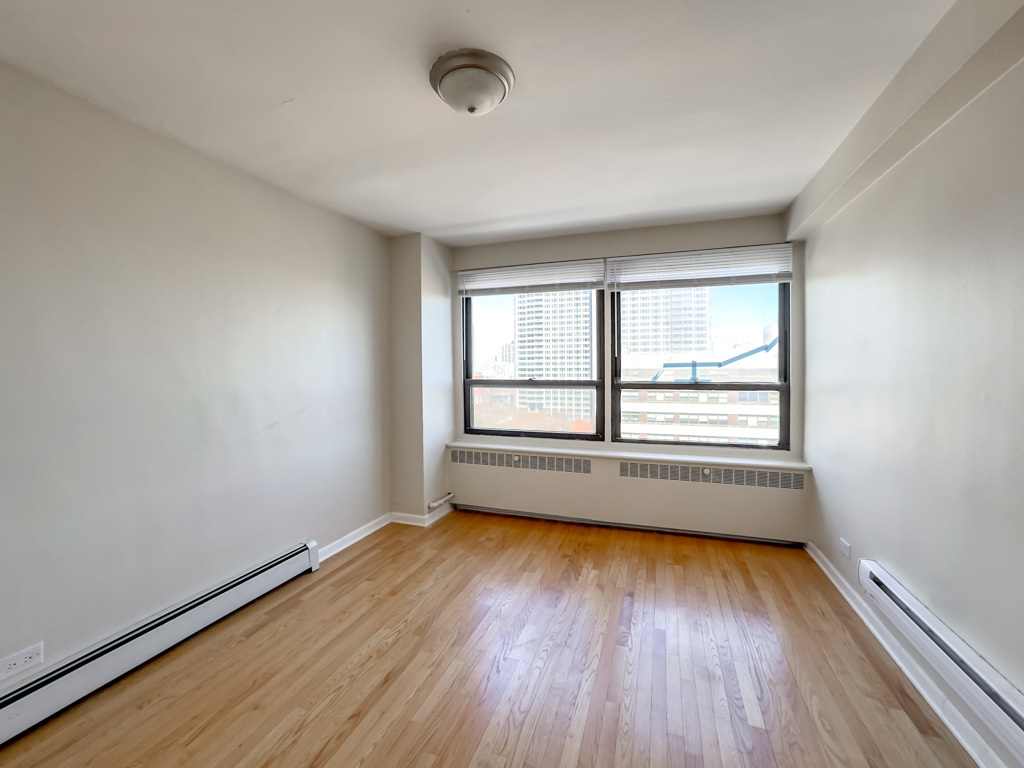 Building Photo - 4180 N Marine Dr