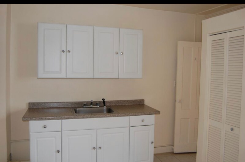 Building Photo - 40 Academy St