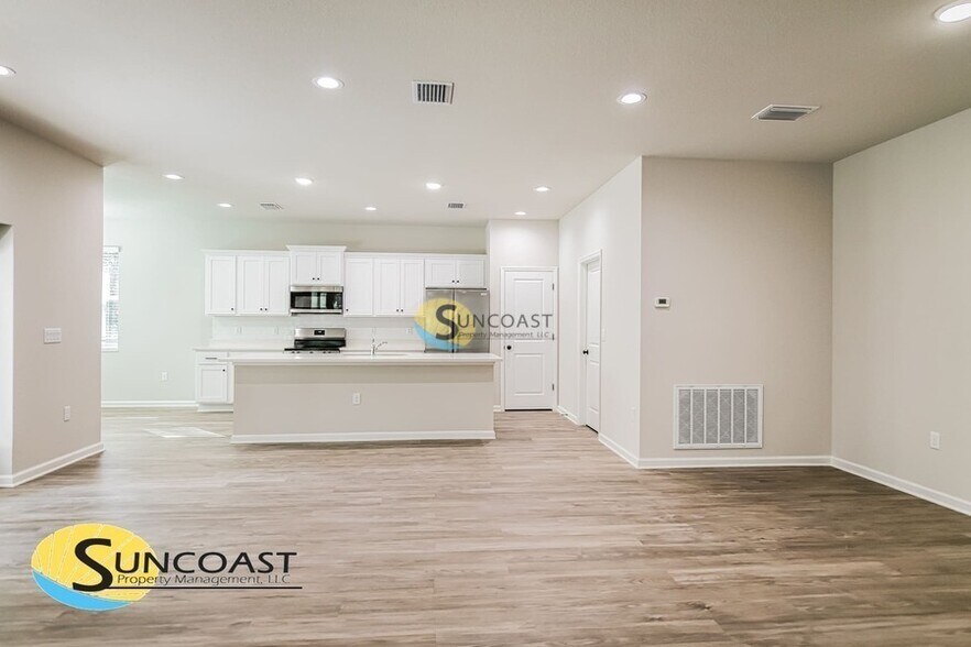 Building Photo - 11108 N Morrell Dr