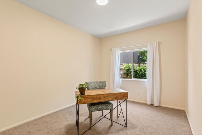 Building Photo - Elegant Corner-Lot Home in the Verano Comm...