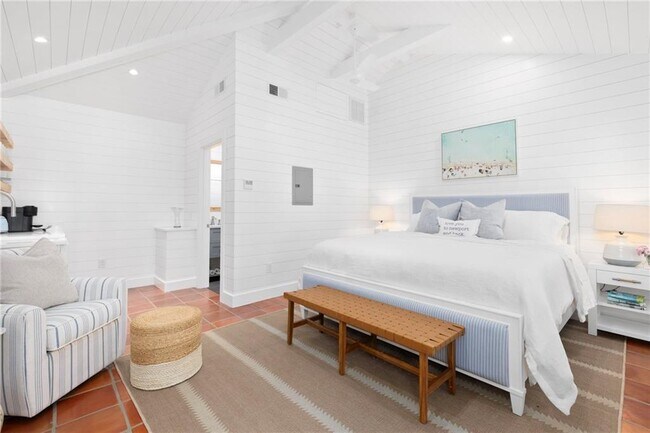 Building Photo - 89 Gibbs Ave