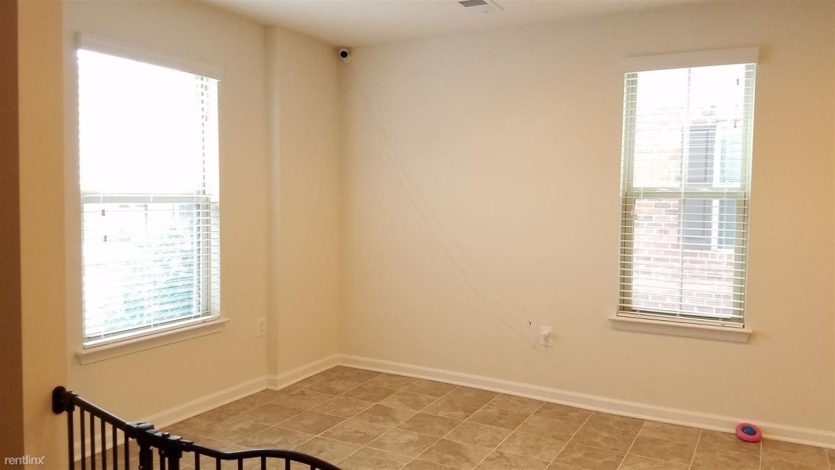 Building Photo - 9123 Landon House Ln