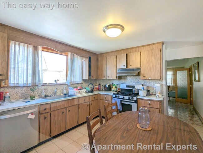 Building Photo - 71 Pennsylvania Ave