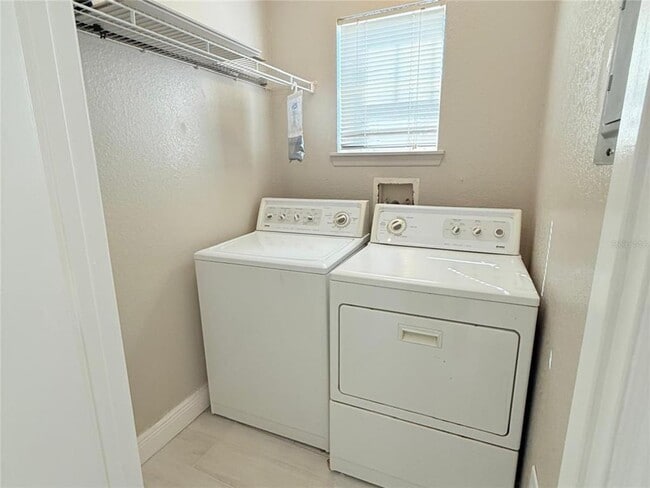 Building Photo - 2214 Grand Cayman Ct