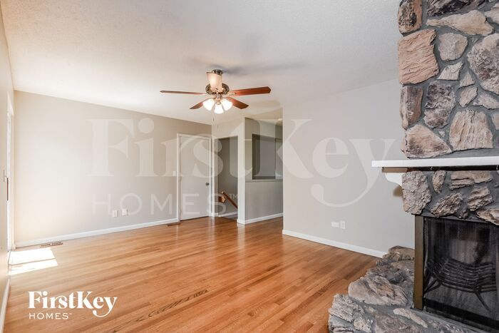 Building Photo - 4610 Chippewa Way