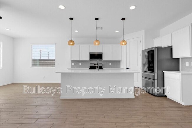 Building Photo - 6145 S Adelle