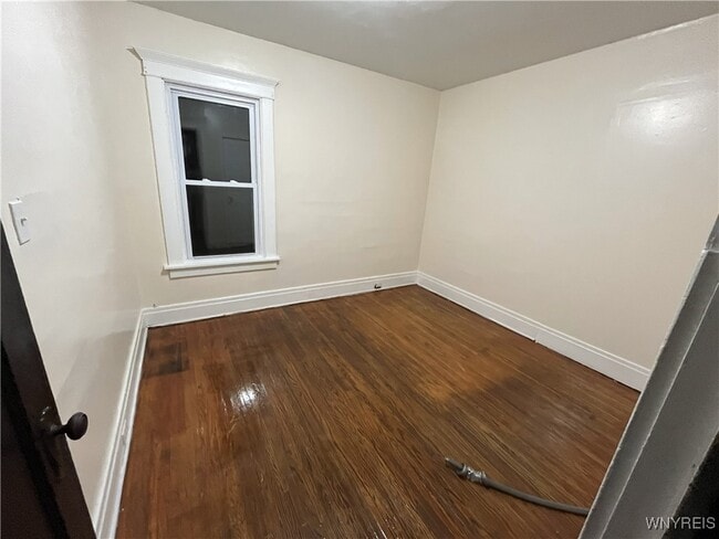 Building Photo - 168 Rodney Ave