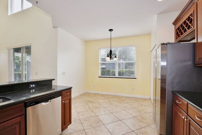 Building Photo - Luxury 3BR/3BA Townhome with 2-Car Garage in Gated Greystone – Sanford