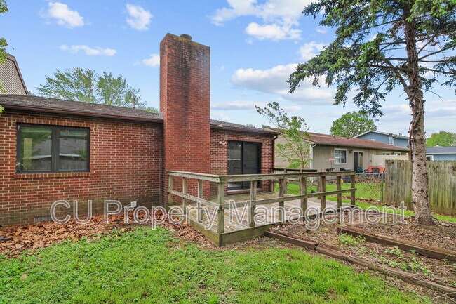 Building Photo - 3304 Halifax Dr