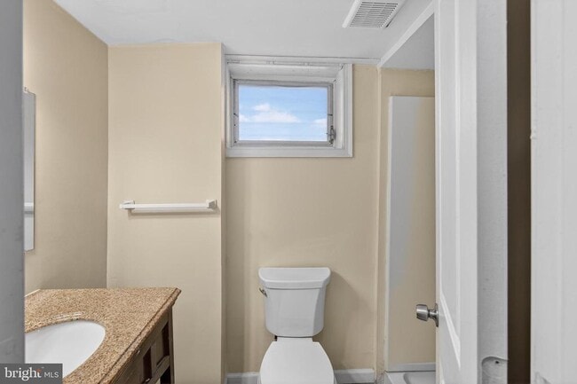 Building Photo - 3666 Clifmar Rd