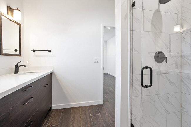 Building Photo - Brand new home in Garfield Historic District!
