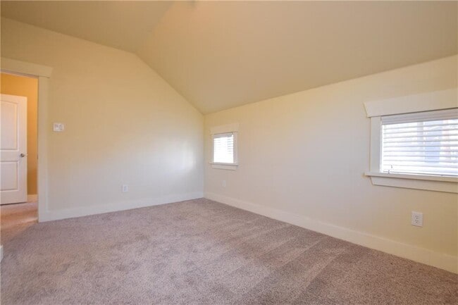 Building Photo - 5405 Avenue H