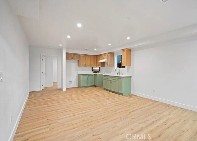 Building Photo - 10422 Graham Ave