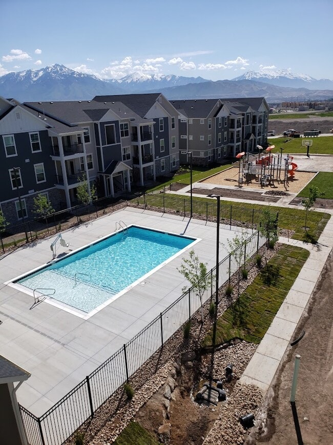 Building Photo - 4234 McKellen Dr