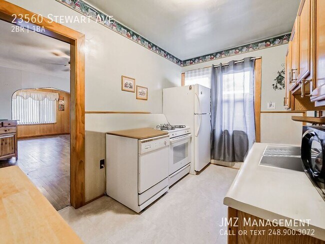 Building Photo - 23560 Stewart Ave