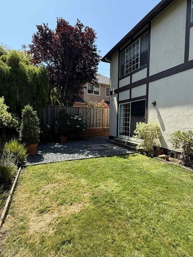 Building Photo - Tucked-Away Tudor Gem Near Atherton