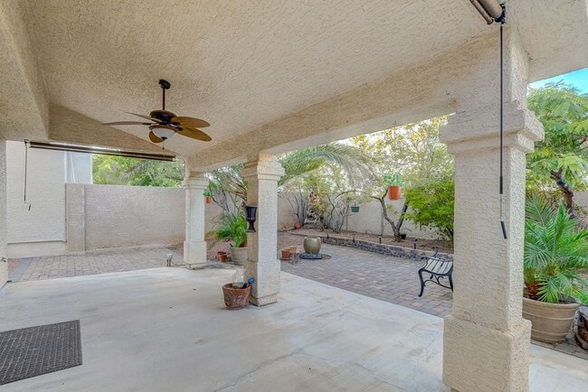Building Photo - Beautiful Summerlin Home! Hills Neighborho...