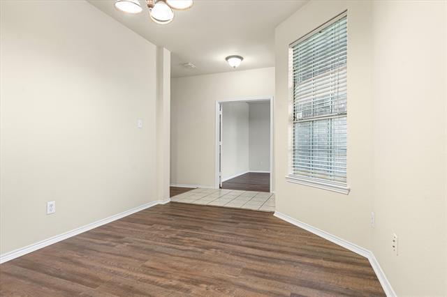 Building Photo - 9612 Anns Way