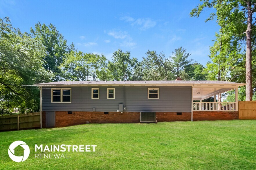 Building Photo - 4542 Lisa Dr