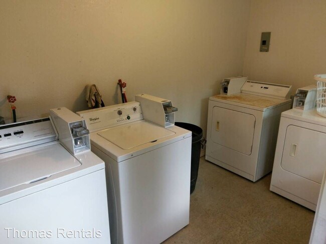 Building Photo - 9280 Hwy 9