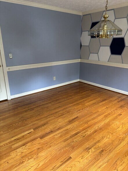 Building Photo - 3685 Timberloch Trl
