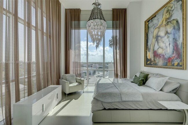 Building Photo - 1 N Ocean Blvd