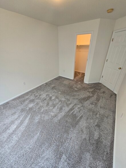 Building Photo - 19653 E 58th Dr