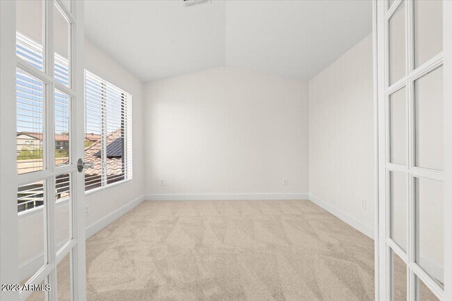 Building Photo - 10410 E Morning Star Dr