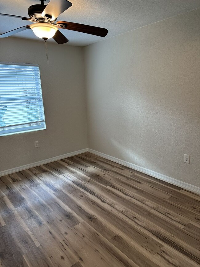 Building Photo - UPDATED TWO BEDROOM ONE BATHROOM , LARGE BACK YARD WITH STORAGE SHED. PET FRIENDLY, INSIDE LAUNDR...