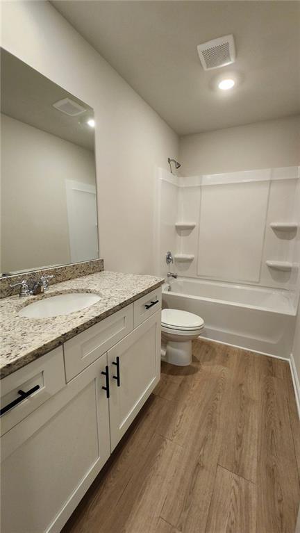 Building Photo - 655 Mackenzie Cv