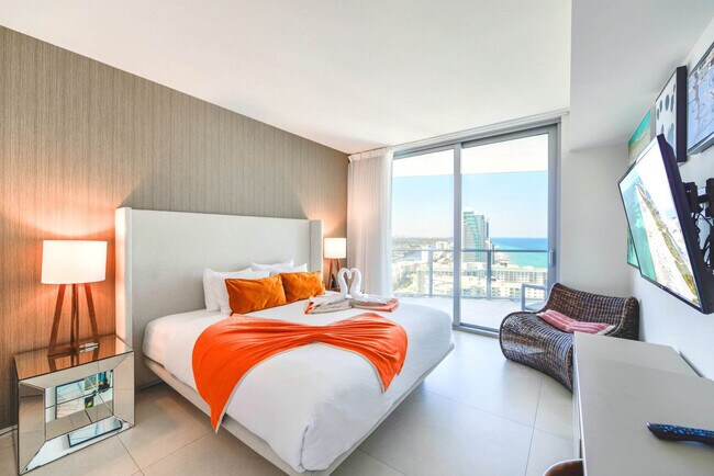 Building Photo - 4111 S Ocean Dr