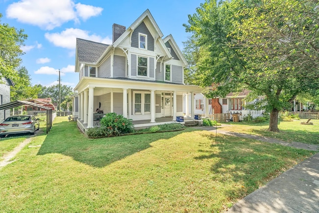 Building Photo - 1712 Washington Ave