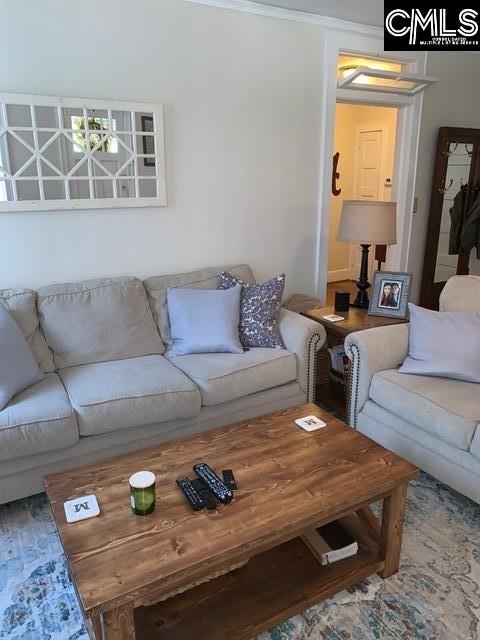 Building Photo - 111 S Queen St