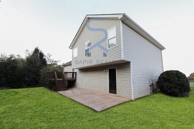 Building Photo - 4685 Turning Leaf Dr