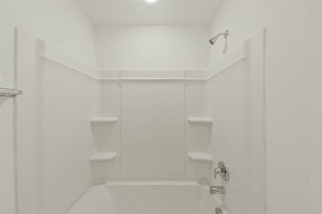 Building Photo - 814 Ginkgo Wy