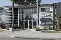 Building Photo - 10429 La Reina Ave.