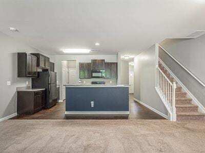 Building Photo - 145 Townview Dr