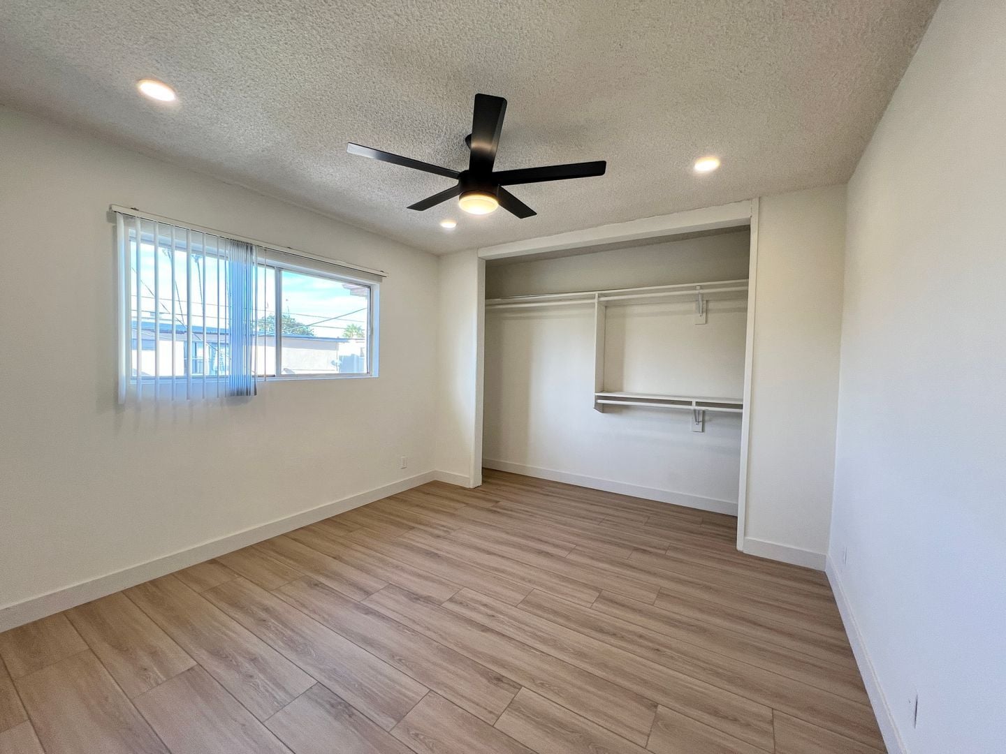 Building Photo - 12737 Matteson Ave