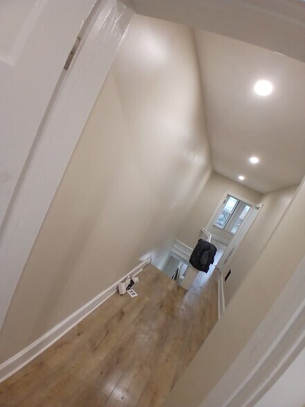 Building Photo - 2623 N 23rd St