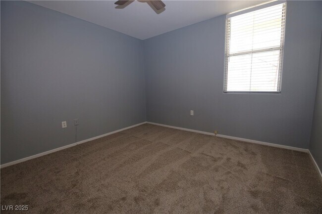 Building Photo - 2325 Windmill Pkwy