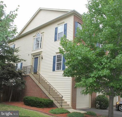 Building Photo - 21079 Alberta Terrace