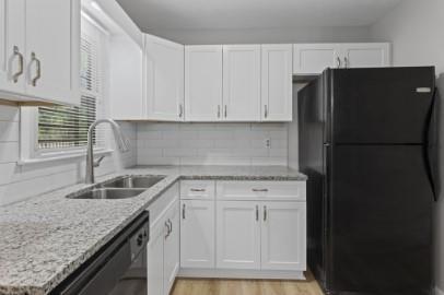 Building Photo - 5301 Stonebush Terrace
