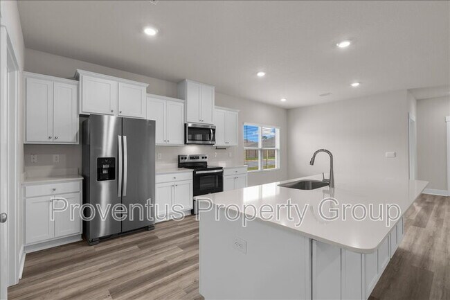 Building Photo - 3136 Silver Maple Dr
