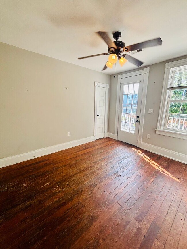 Building Photo - 711 Chimborazo Blvd