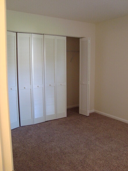 Building Photo - 2748 Foxfire Ct