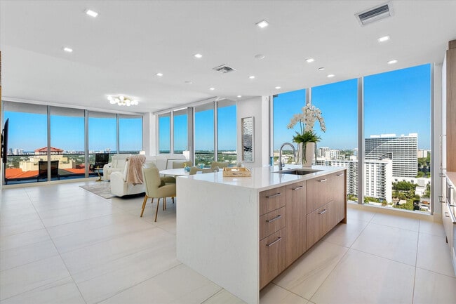 Building Photo - 151 N Seabreeze Blvd