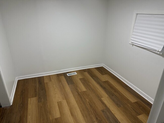 Building Photo - 5145 Patterson St